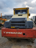 Used vibrating roller DYNAPAC CA252D